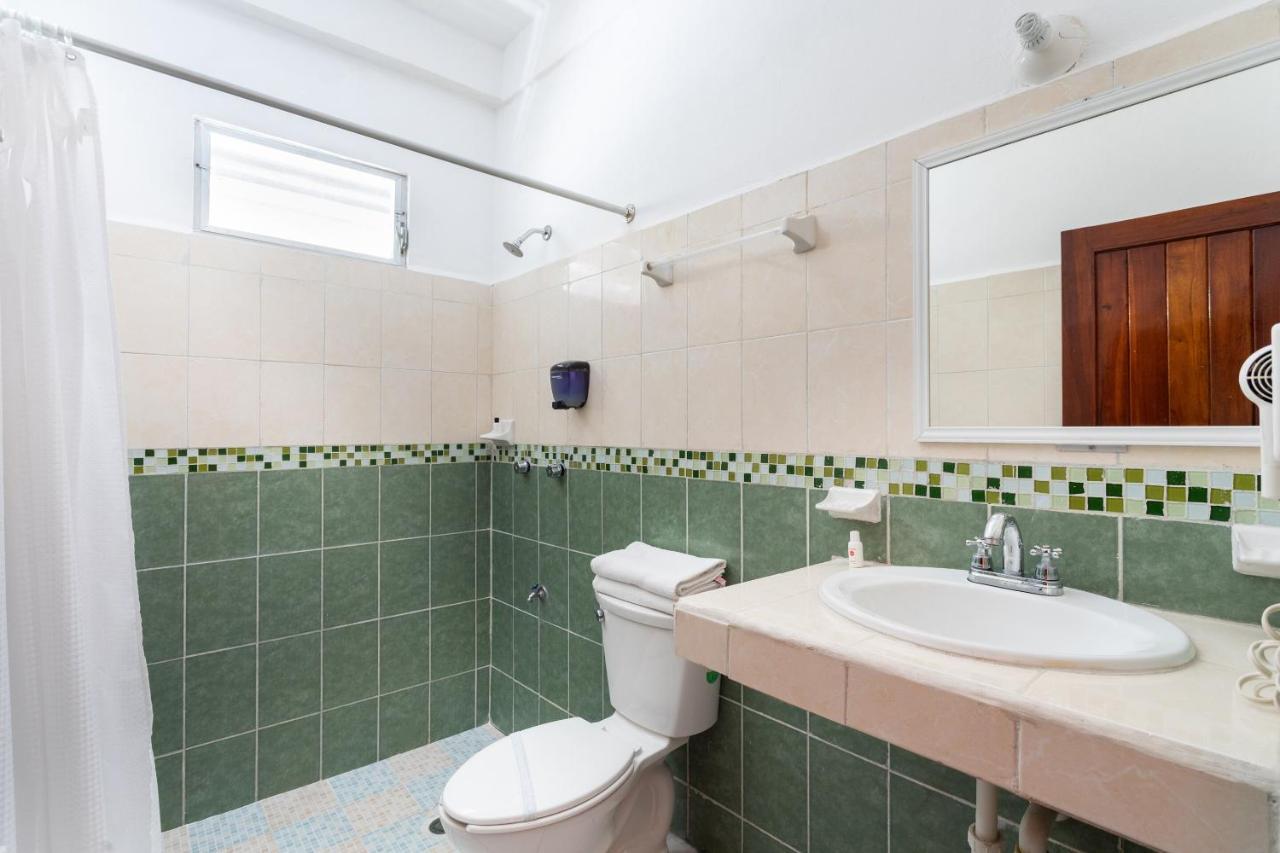 Hotel Costa Azul تْشيتومال المظهر الخارجي الصورة